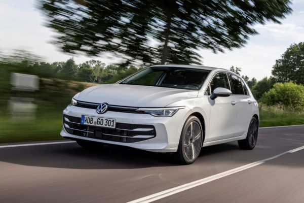 台灣福斯宣布 8.5 代 Golf 上市時間！外型更俐落  內裝科技感升級