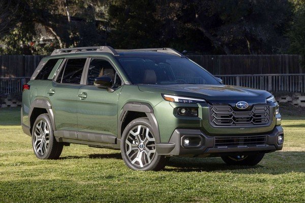 Subaru 跨界旅行車 Outback 大改款風格乍變！轉型粗獷越野休旅更搶眼