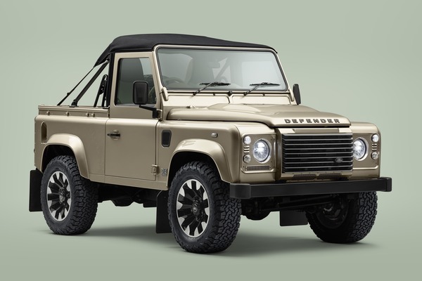 Defender 敞篷版重出江湖！展現懷舊上空風情 身價直逼賓利豪奢休旅
