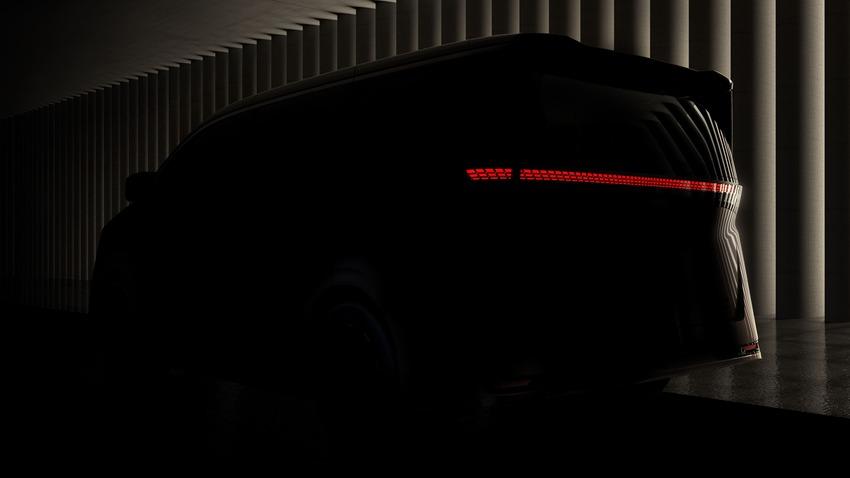 新一代 Elgrand 車尾造型剪影。