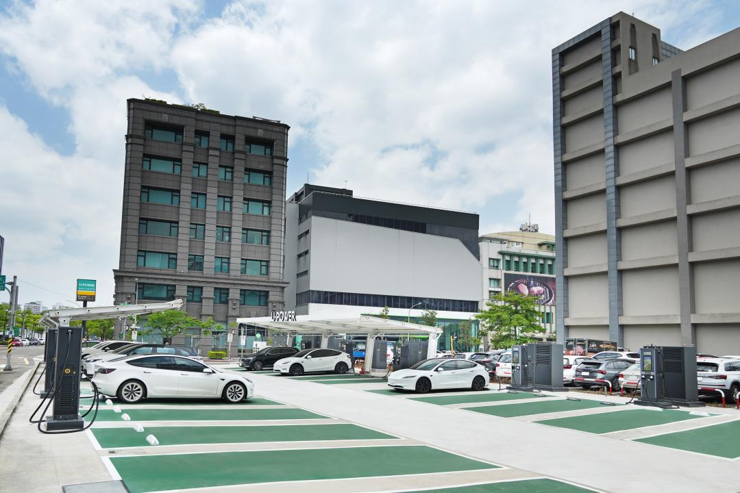 U-POWER 針對臺北內湖民善站進行升級，設備功率達 2,040kW。
