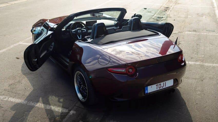 全球最暢銷敞篷小跑車 Mazda MX-5 換穿特仕新衣！復古風格更加吸睛