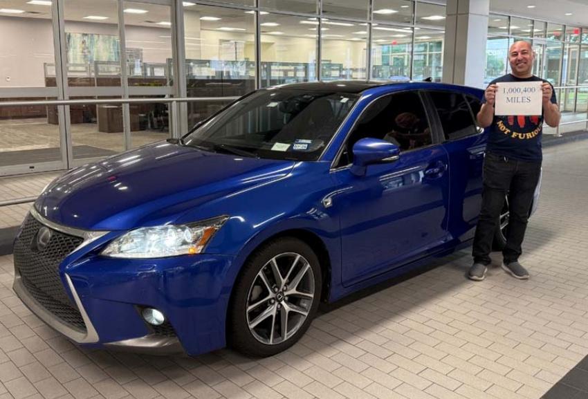 北美 Lexus CT200h 車主達成 100 萬英里成就，並在官方完成認證。