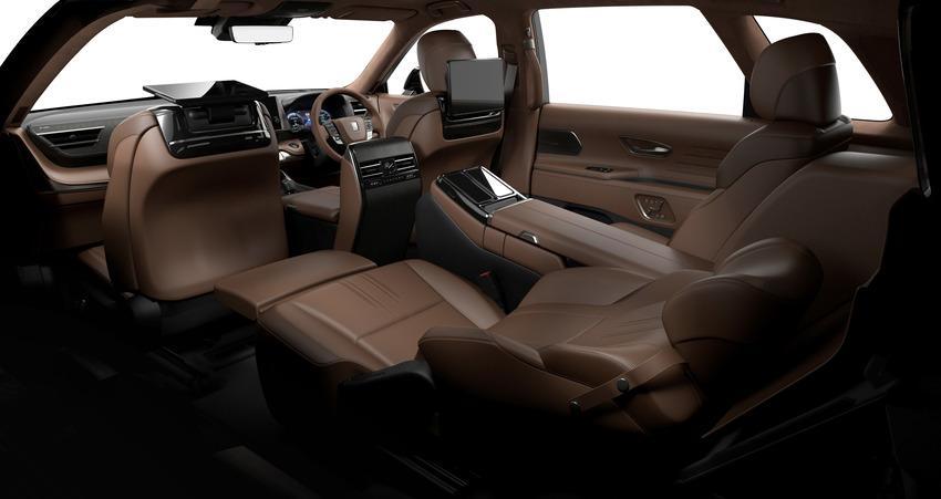 現行 Century SUV 內裝。