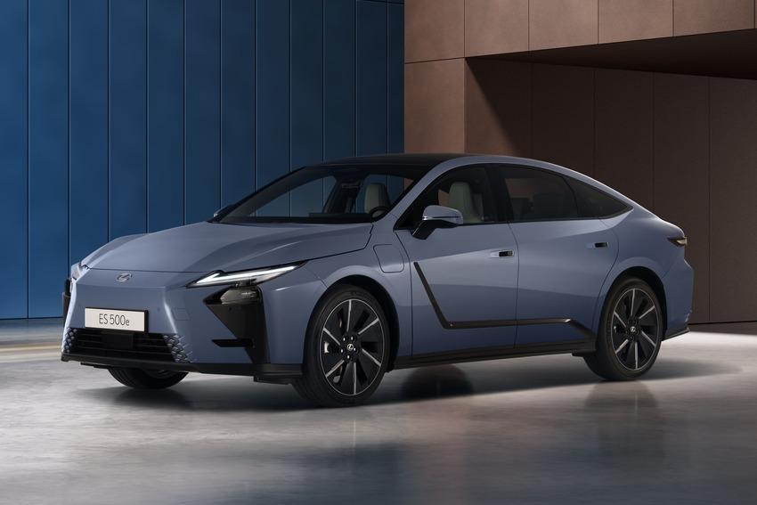 Lexus 全新大改款 ES 在歐洲登場，將於德系豪華品牌同場較勁。