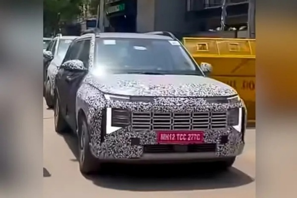 現代 Venue 大改款卸下部分偽裝！更寬闊水箱護罩搭配直列式全新燈組