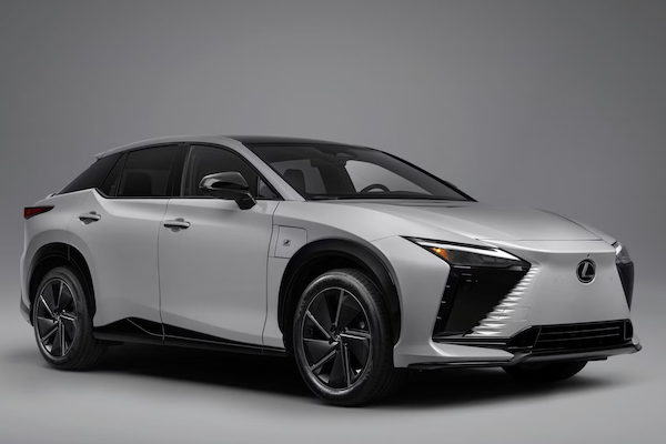 Lexus 電動休旅新年式續航與動力都更強！最新 M 模式像在開手排車