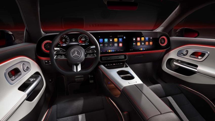 內裝可選用極具科技感的三螢幕配置。（圖片來源：Mercedes-Benz）