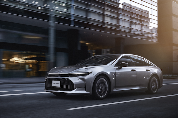 2024 年哪些日本車獲安全認證？Toyota Crown Sedan 得分最高 Honda 最多車獲獎
