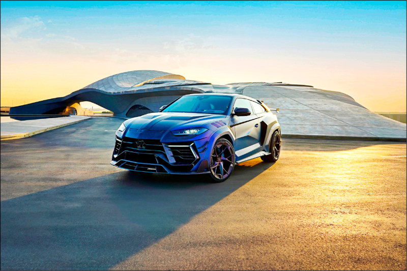 Venatus Coupe EVO C將原本的四道車門改為雙門設定，極高的整合度有如原廠出品。