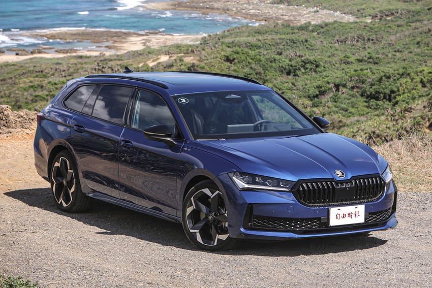 Skoda 全新大改款 Superb Combi 將在本月發表，此回事駕車型為 SportPlus 頂規版本。