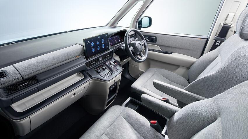 Honda 熱門 MPV 追加四人座新選擇！增加豪華配備打造舒適大空間