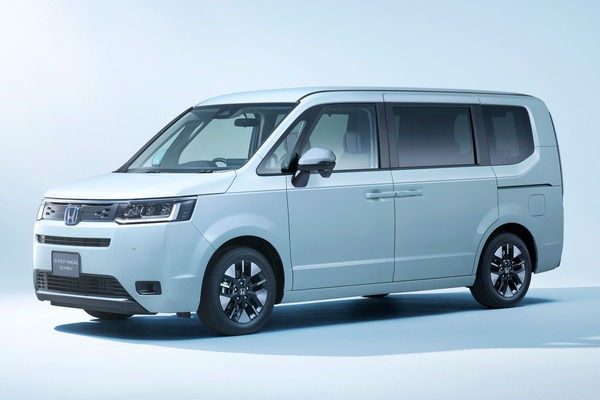 Honda 熱門 MPV 追加四人座新選擇！增加豪華配備打造舒適大空間