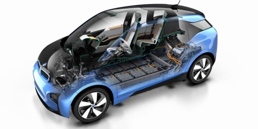 BMW 高層透露有意重啟 REX 增程系統。