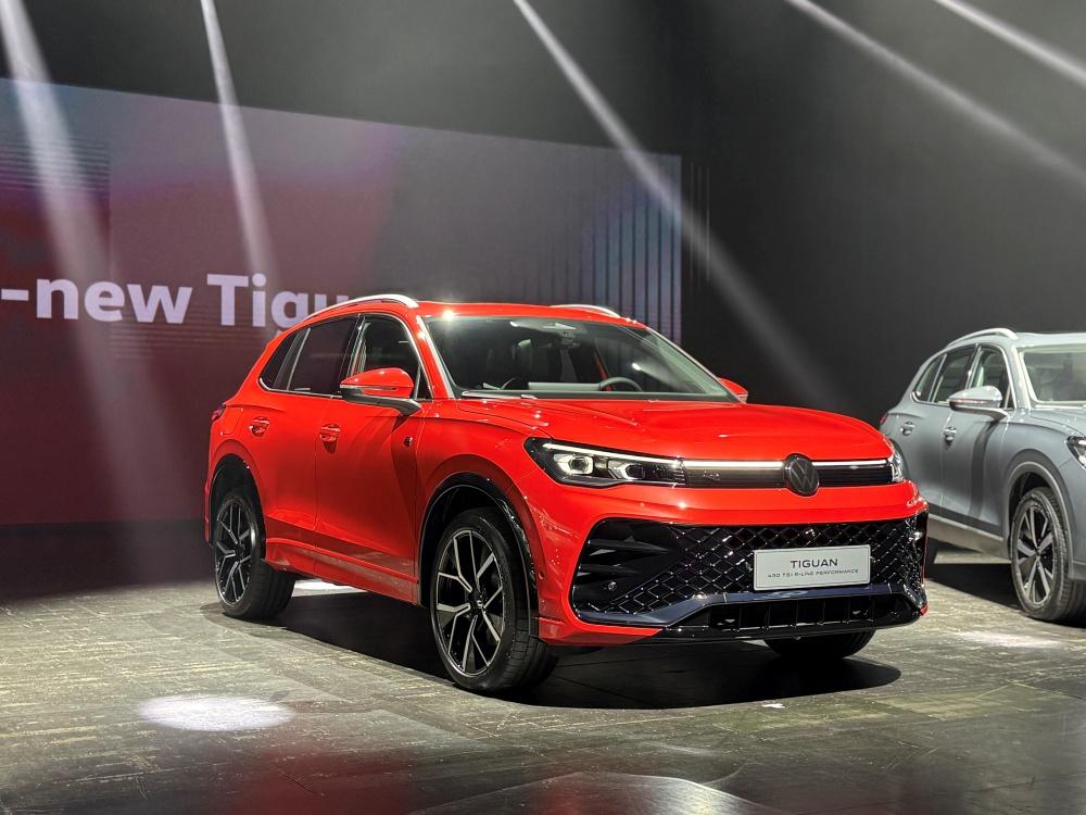 外觀導入新世代家族設計語彙，頂規車型還配備 GT-Line 外觀套件。