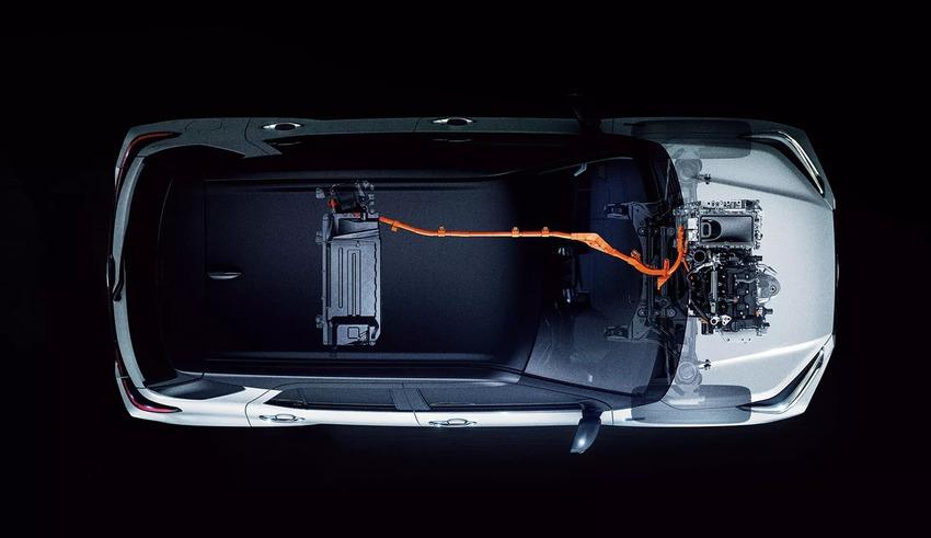 採用將 1.2 升汽油引擎作為發電機的 Subaru e-Smart Hybrid 油電動力系統，擁有 106 匹馬力輸出，以及平均油耗 28 km/L 節能表現。