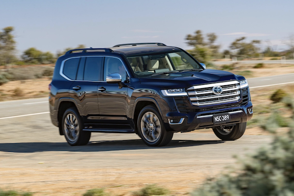 Land Cruiser 300 混合動力準備開賣！Toyota 背書：出色性能還有高妥善率