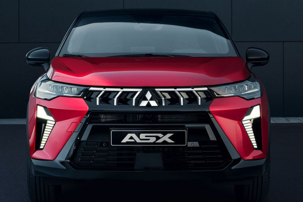 三菱小休旅導入全新 1.8 油電！每公升超過 22 公里 正面對決 Yaris Cross