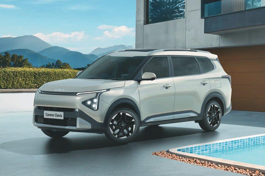 Kia 在印度發表 Carens Clavis，純電版本也將接續登場。