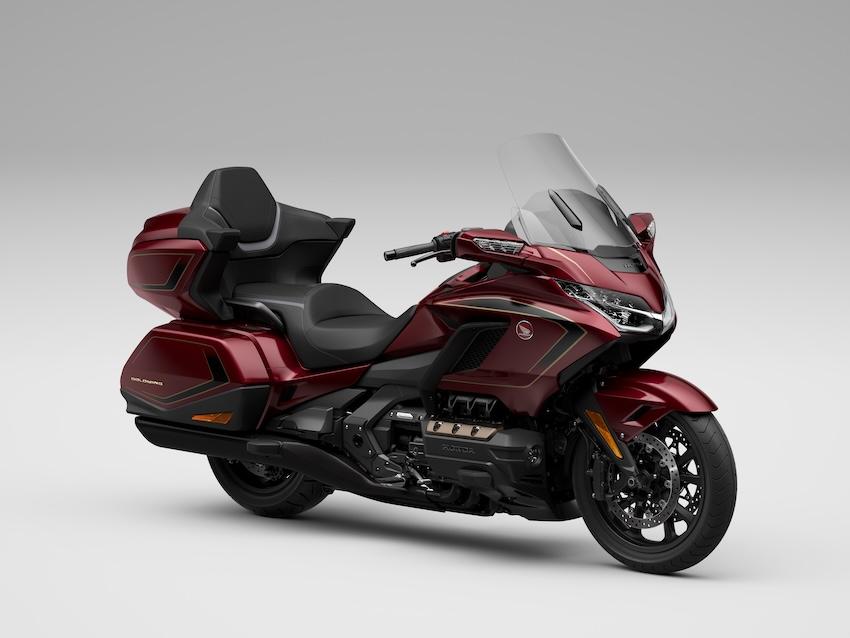 GOLDWING TOUR AIRBAG DCT 波爾多金屬酒紅