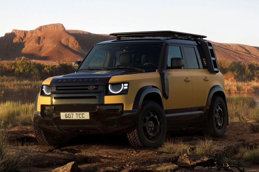 Defender 110 Trophy Edition 特仕版全新登場，之後也將導入台灣。圖中車色為沙光深黃。
