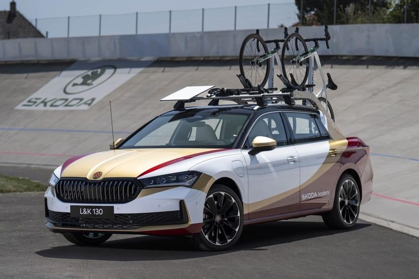 Skoda 推出 L&K 130 概念車，將旗艦旅行車 Superb Combi 變成時尚皮卡。