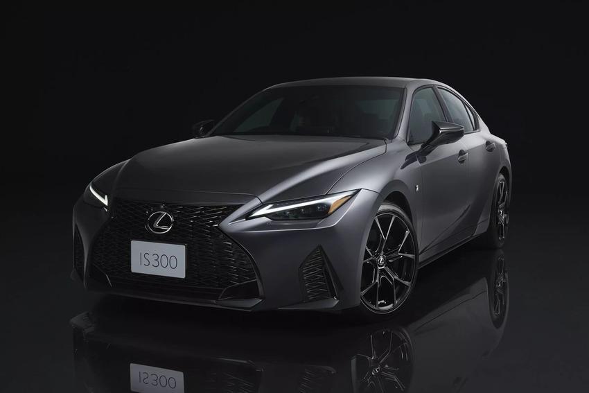 現行 Lexus IS 預計在今年停產退場，新一代 IS 則將轉型純電轎跑。（圖片來源：Lexus）