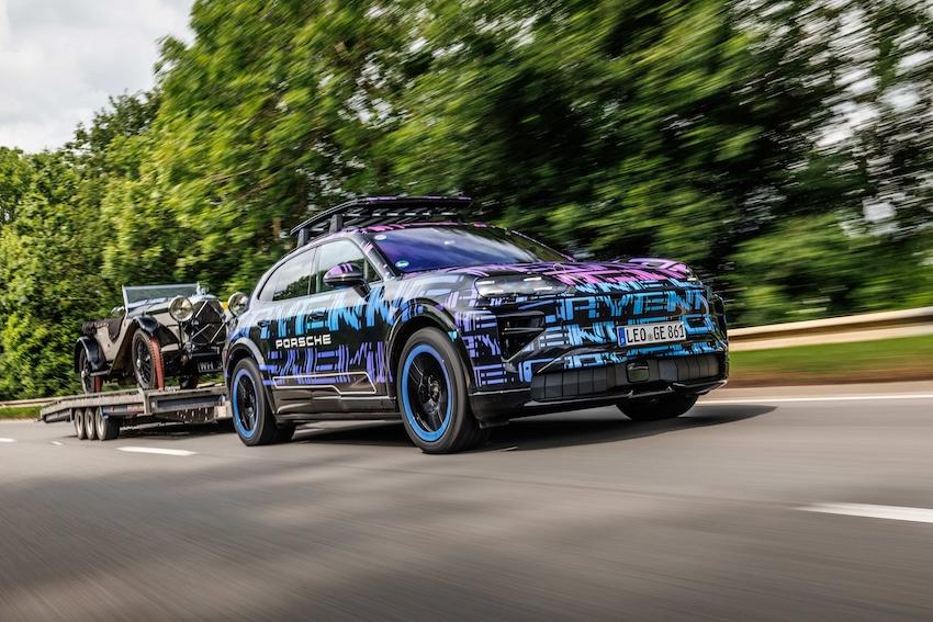 電動 Cayenne 成為世界上首部能荷載高達 3.5 噸拖曳能力的純電動車之一。