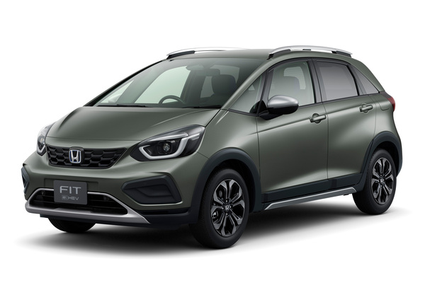 Honda 當家小車 Fit 新年式搶眼登場！跨界版動感升級令人耳目一新