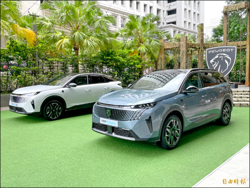 全新Peugeot 3008（圖左）、5008（圖右）採用新世代設計語彙突顯動感氣勢。（記者陳弘智攝）