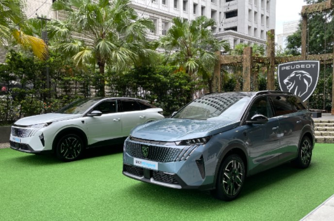 Peugeot休旅雙雄大改款新面容 3008五座／5008七座連袂登台 1.2升輕油電動力節能出色