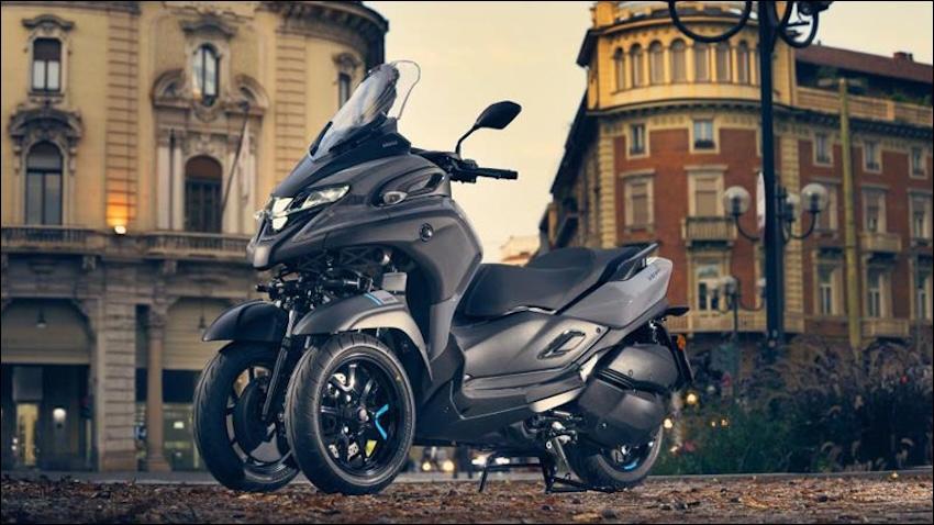 YAMAHA TRICITY300