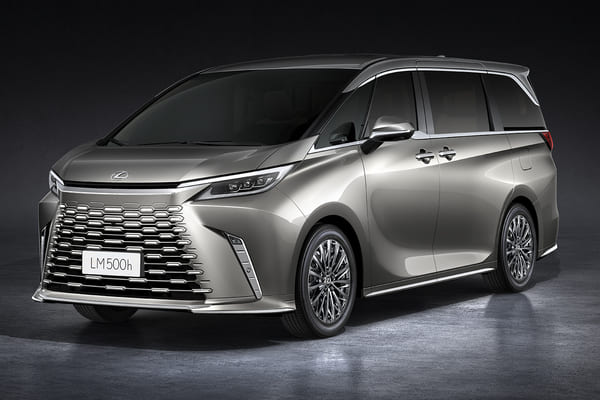 Lexus 首席豪華 MPV 預備升級！新年式 LM 進化提升乘坐舒適度