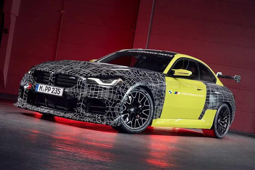 BMW 預告將為入門性能房車 M2 打造 Track Day Package 升級套件一步強化競技氣勢。