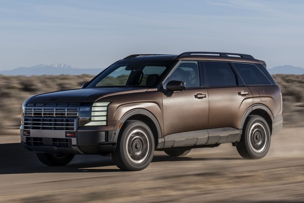 Hyundai 七人座旗艦 SUV 升級粗獷風格！追加越野版展現戶外冒險精神