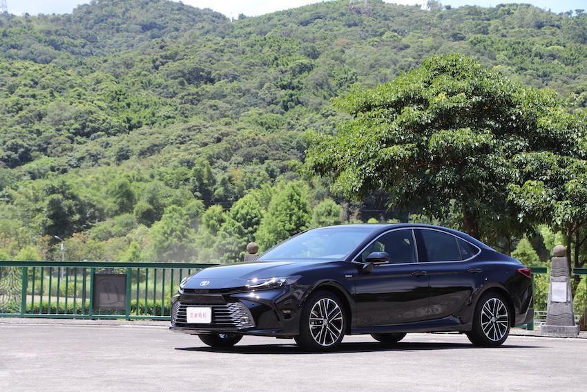 Camry Hybrid