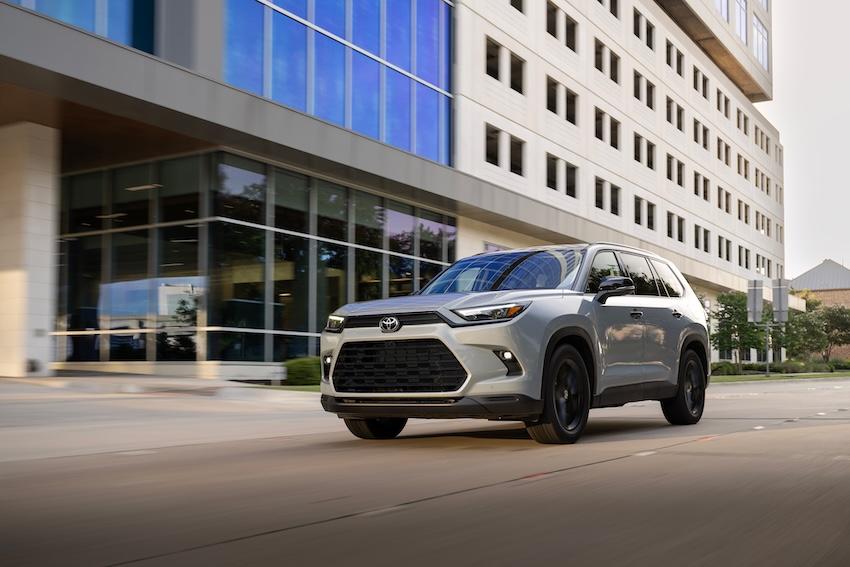 Toyota Grand Highlander Hybrid Nightshade