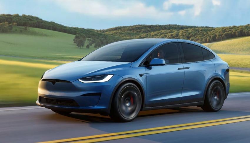 新款 Tesla Model X 與 Model S 台灣已開放訂購。