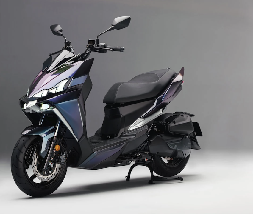 DRGBT 第二代新車型，出現在 7 月能源局國產機車耗能證明。（圖片來源：SYM）