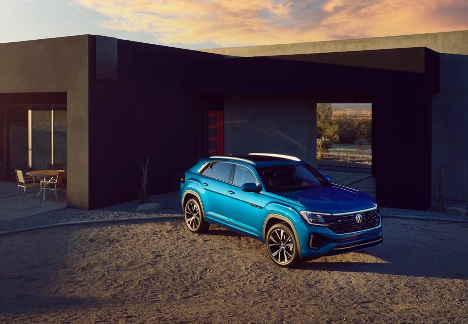 Volkswagen Atlas屬於車系最大休旅車款，不僅造型更為霸氣還充滿肌肉線條。