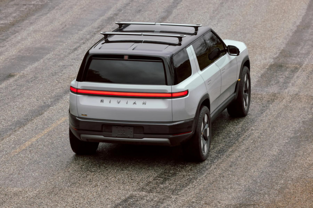 Rivian榮獲今年《消費者報告》最受歡迎汽車品牌第一名。