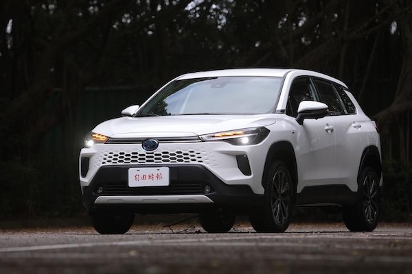 關稅與貨物稅政策雙重影響  台灣 8 月新車銷售賣不到 3 萬輛