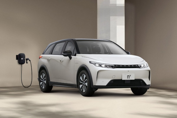 降價幅度比 Tesla 還大！納智捷 n7 祭出超過 16 萬元優惠