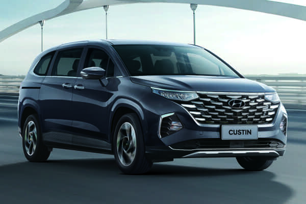 Hyundai 熱門國產 MPV 追加新動力！Custin 2.0T 預售價格正式揭曉