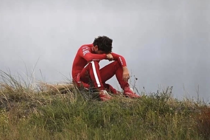 勒克萊爾（Charles Leclerc）因為撞車退賽，神情都被拍了下來，讓車迷認為這根本是在拍寫真。