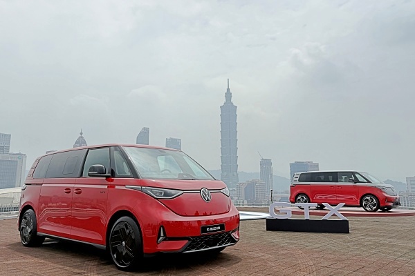 福斯商旅最強 7 人座電跑旅上市！國內 ID. Buzz GTX 售價比原產地還低