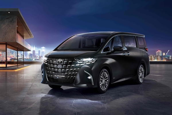 300 萬以上 MPV 熱賣  Toyota Alphard、Lexus LM 銷量翻倍需求高