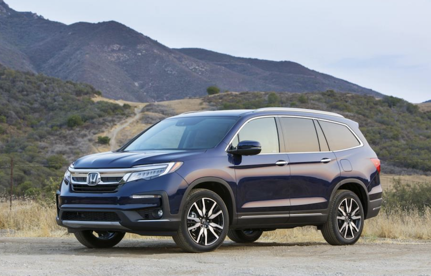 Honda、Acura 多款車型搭載的 3.5 升 V6 引擎連桿軸承瑕疵，可能導致引擎完全故障，並有碰撞或火災的風險。