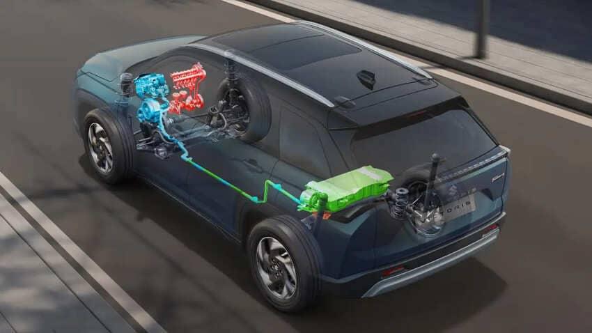 提供 1.5 升 Hybrid 油電動力選擇，擁有平均油耗 28.65 km/L 的節能表現。