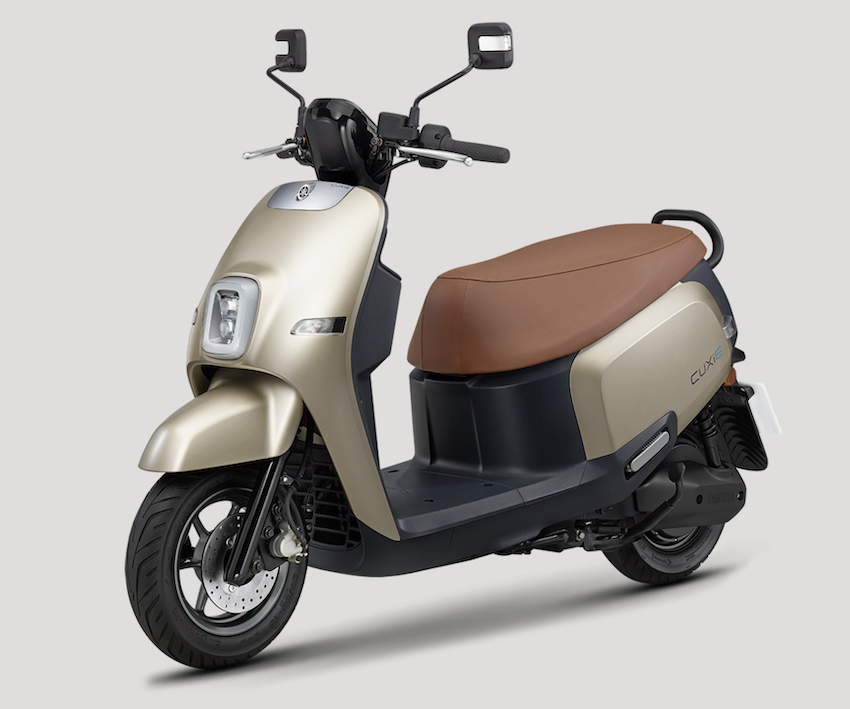 YAMAHA CUXiE 與 EZZY 共用相同架構，為綠牌版本。